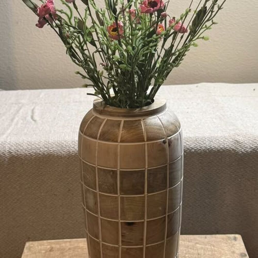 Elegant Mango Wood Vase with Grid Accents
